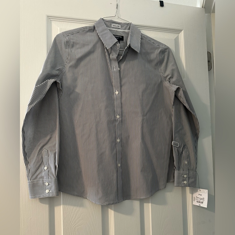 NWT Liz Claiborne Black&White striped longsleeve button down shirt Petite Medium